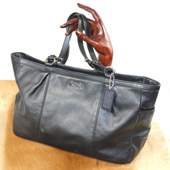 Coach Handbags - (EUC) Coach East West Gallery Black Leather Styling Shoulder Tote